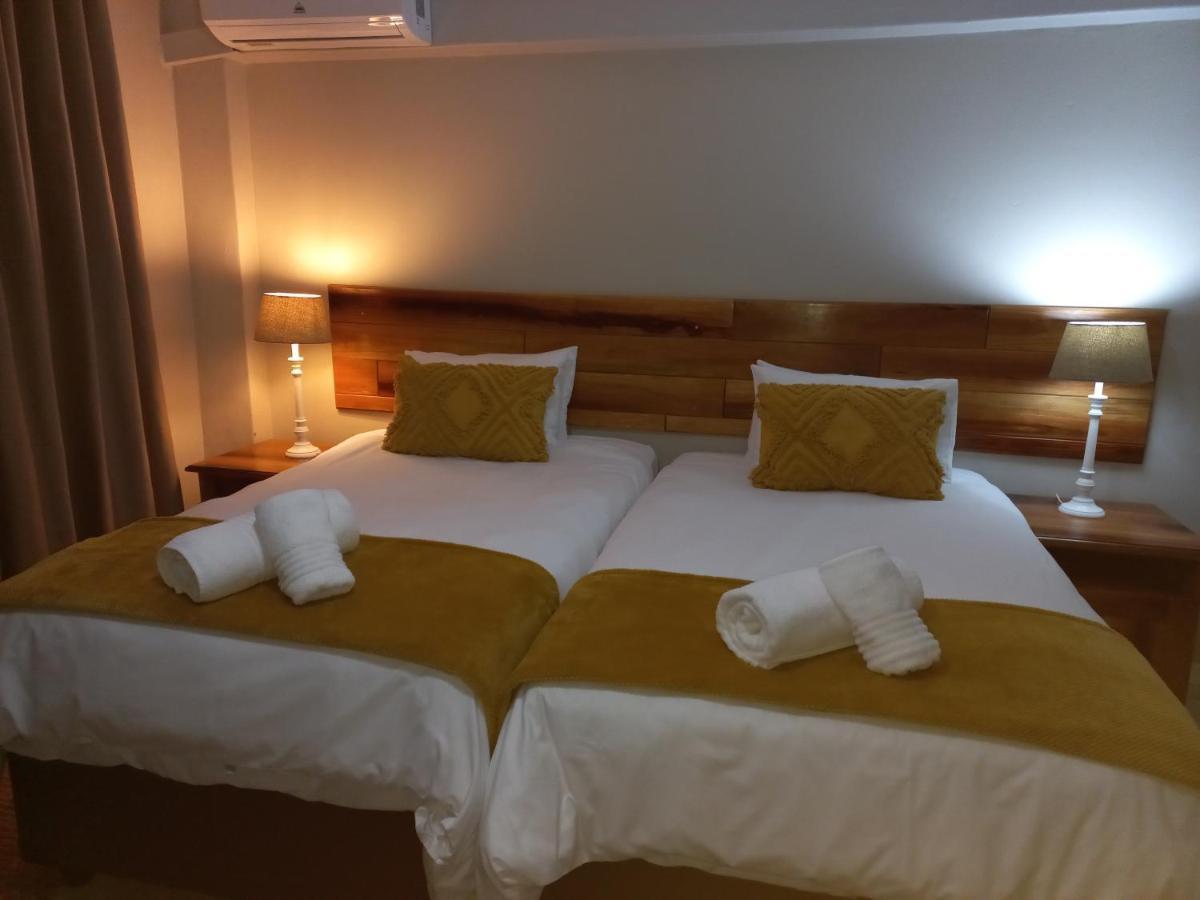 St George'S Guest House 桑尼 外观 照片